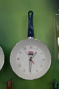 Часы из сковородки